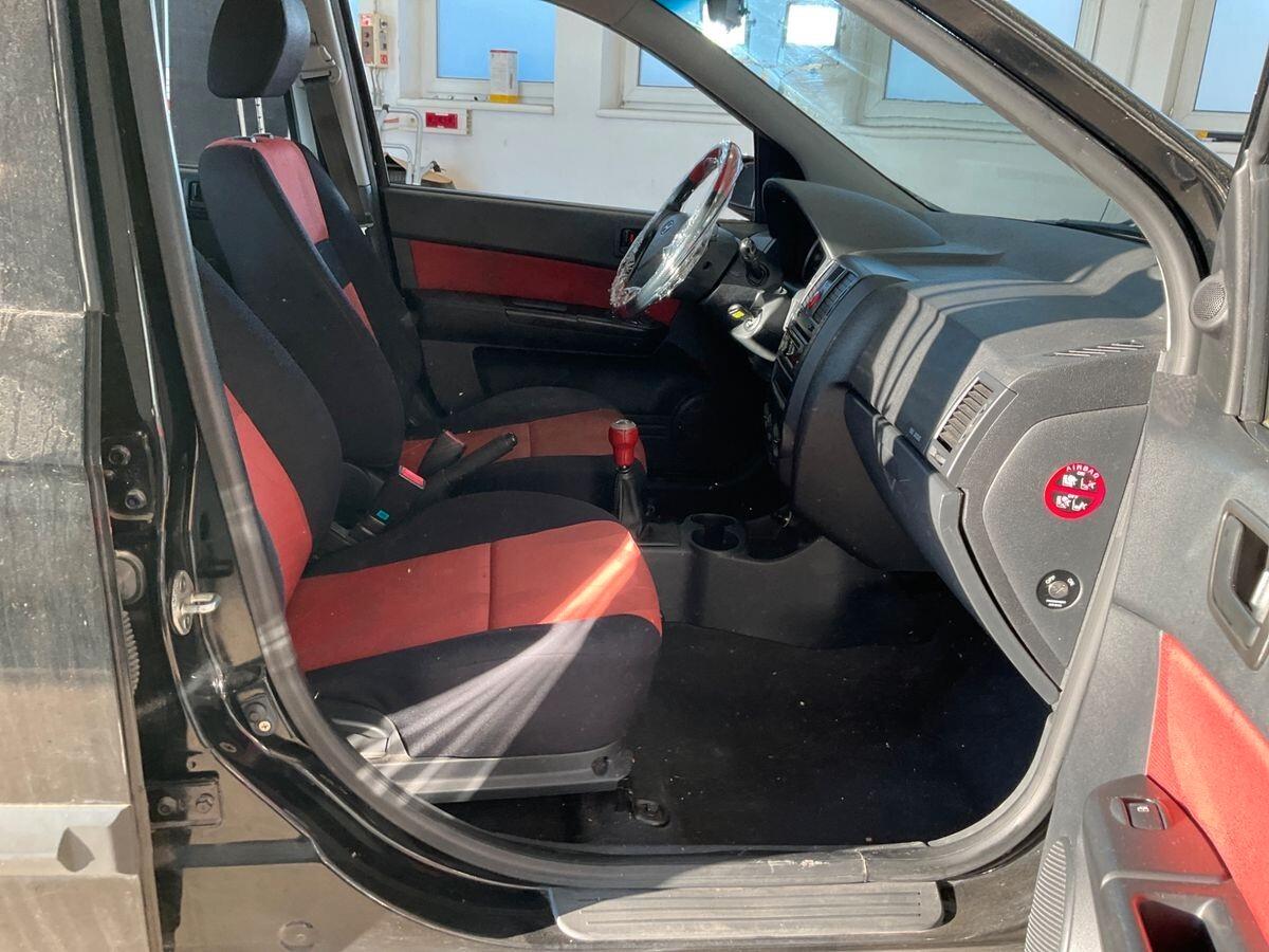 Hyundai Getz 1.1 12V (66CV) 5p. Cross