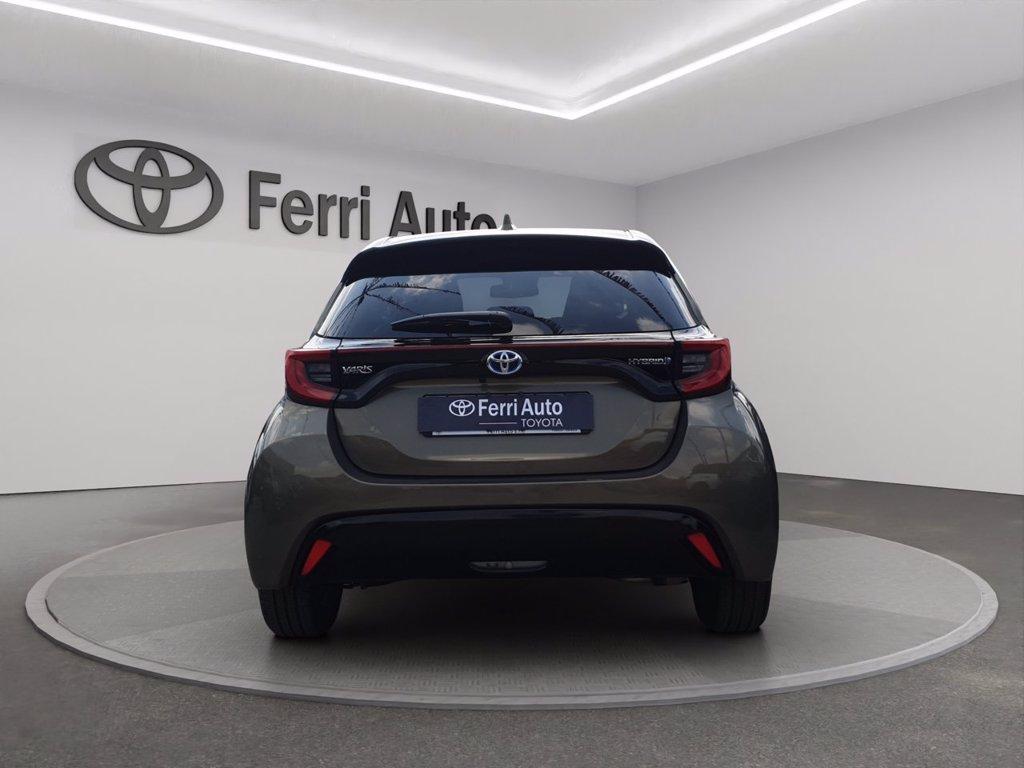 TOYOTA Yaris 1.5h lounge del 2022