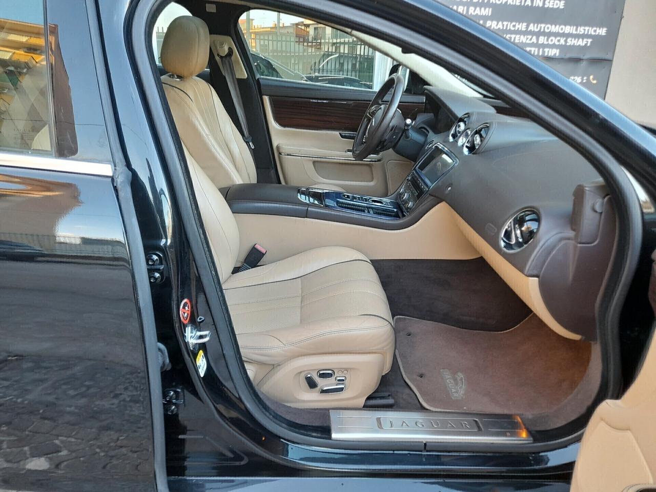 Jaguar XJ 3.0D V6 Premium Luxury