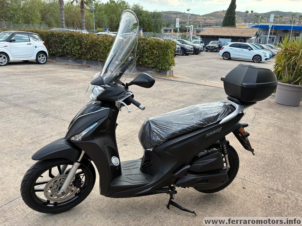 Kymco People S 200 nuovo pronta consegna a soli 29 euro al mese