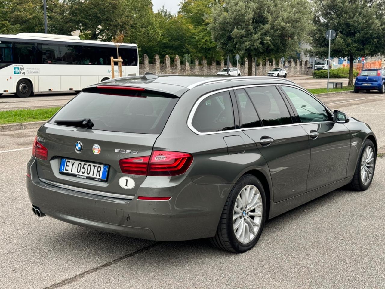 Bmw 525d xDrive Touring Luxury