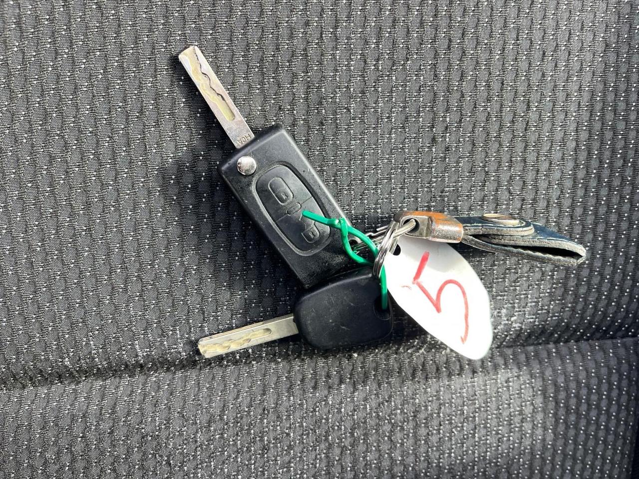 Peugeot 207 1.4 8V 75CV SW Special Edition