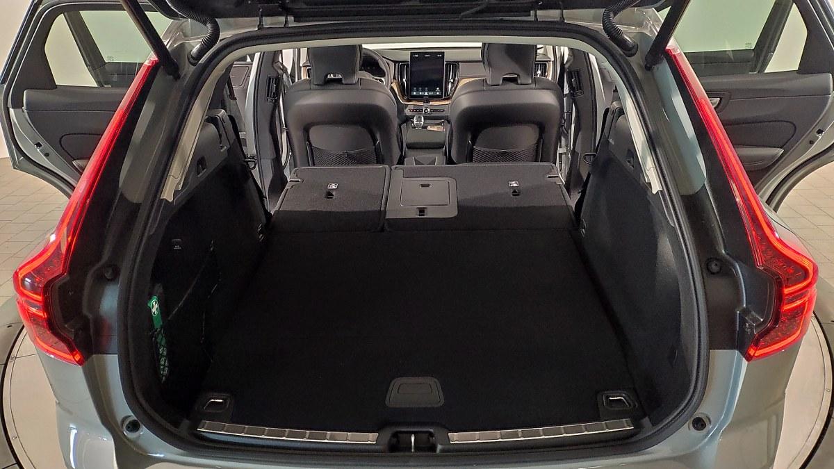 VOLVO Xc60 T6 Plug-In Hybrid Awd Automatico Ultra Dark