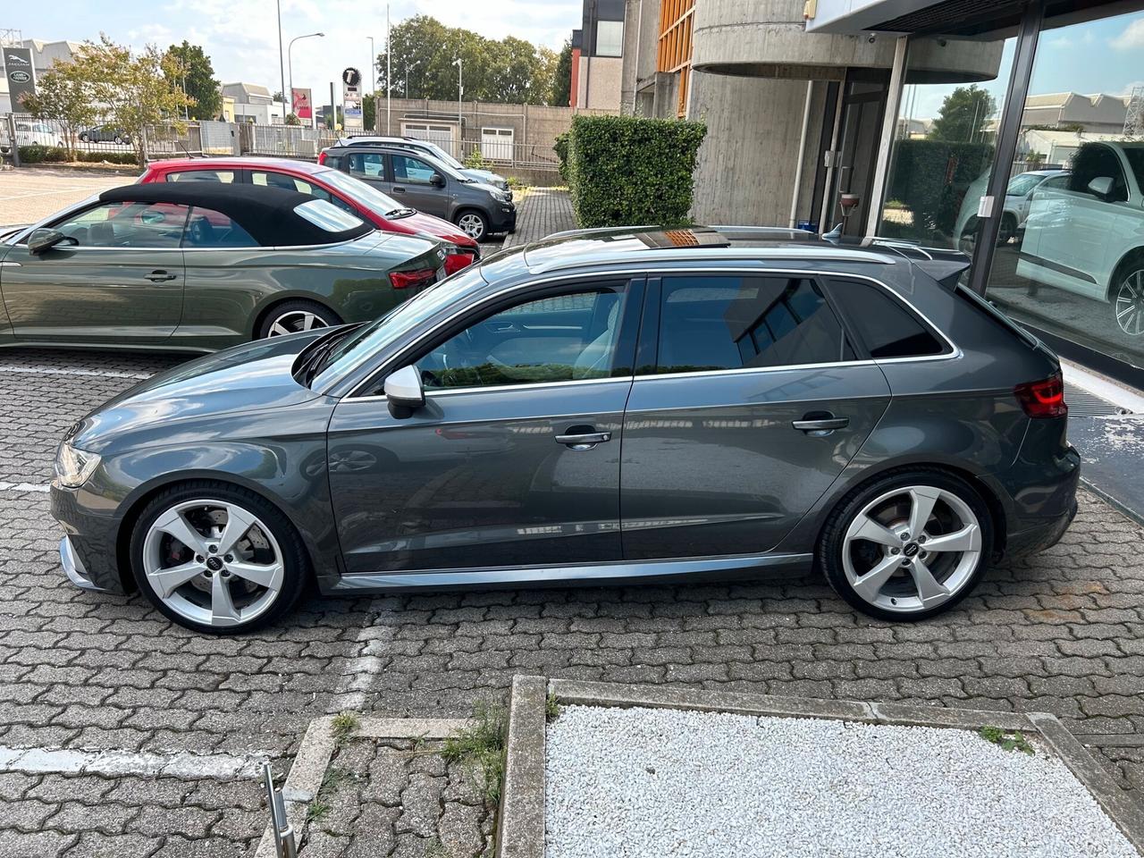 Audi RS3 Sportback 2.5 tfsi quattro s-tronic