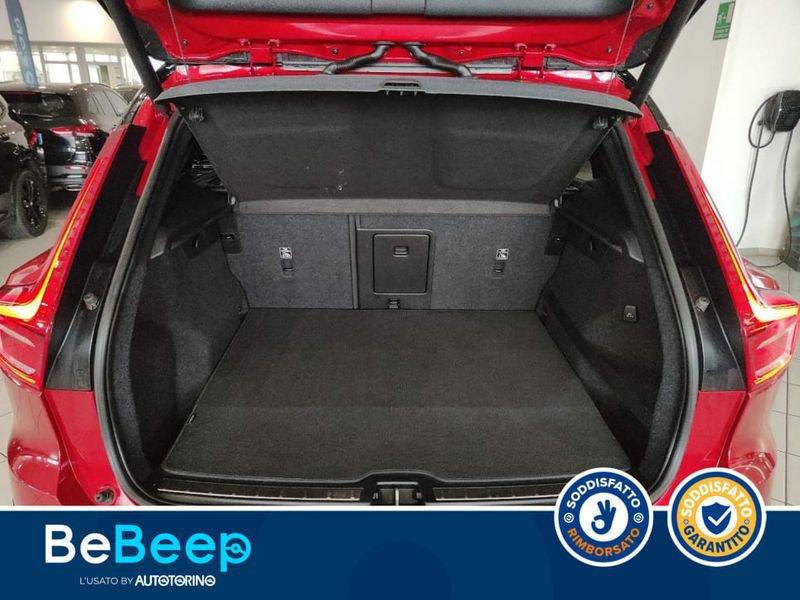 Volvo XC40 2.0 T5 R-DESIGN AWD GEARTRONIC