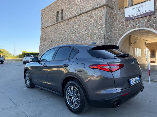 ALFA ROMEO Stelvio 160CV+RETROCAMERA+2PDC+PACK BLACK