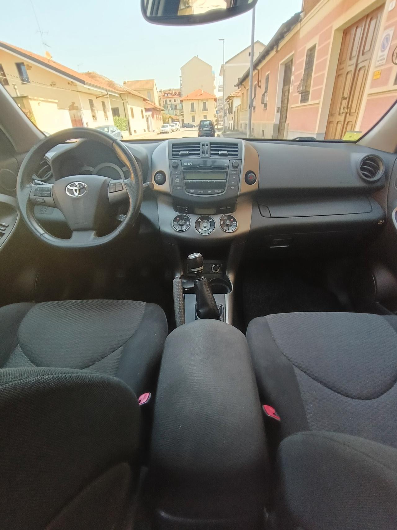 Toyota RAV 4 RAV4 Crossover 2.2 D-4D 150 CV DPF Luxury