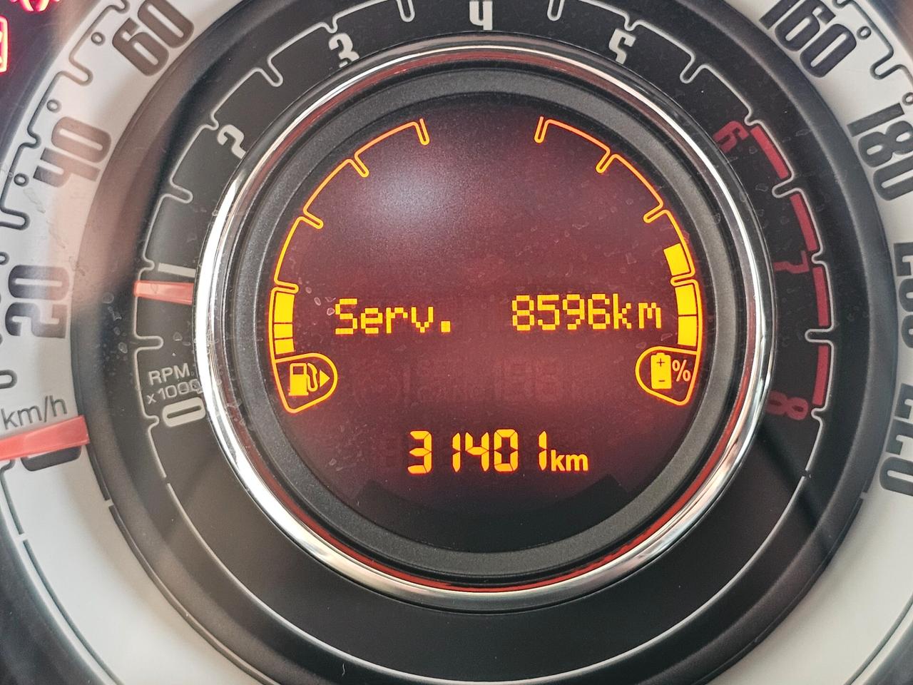 Fiat 500 1.0 Hybrid Connect