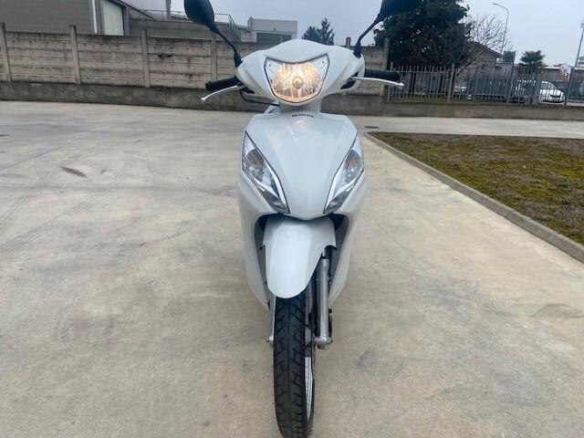 Honda Vision 110 2016 - Motore Nuovo con Zero Km