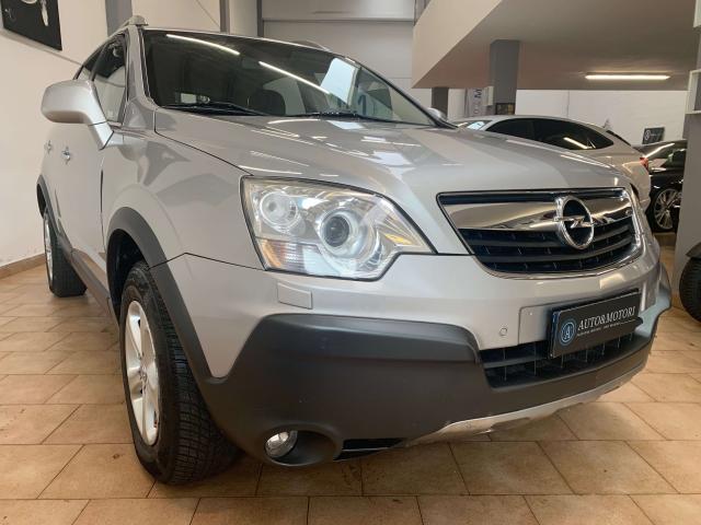 Opel Antara Antara 3.2 V6 Cosmo auto 4x4