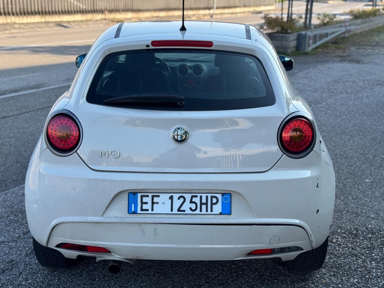 Alfa Romeo MiTo 1.3 JTDm-2 95 CV S&S Distinctive Sport Pack