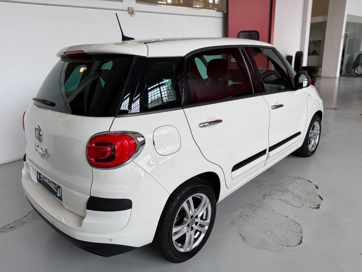 FIAT - 500 L - 1.6 MJT 120 CV Mirror