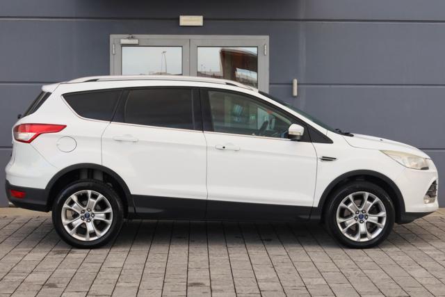 FORD Kuga 2.0 TDCI 163 CV 4WD Powershift Titanium