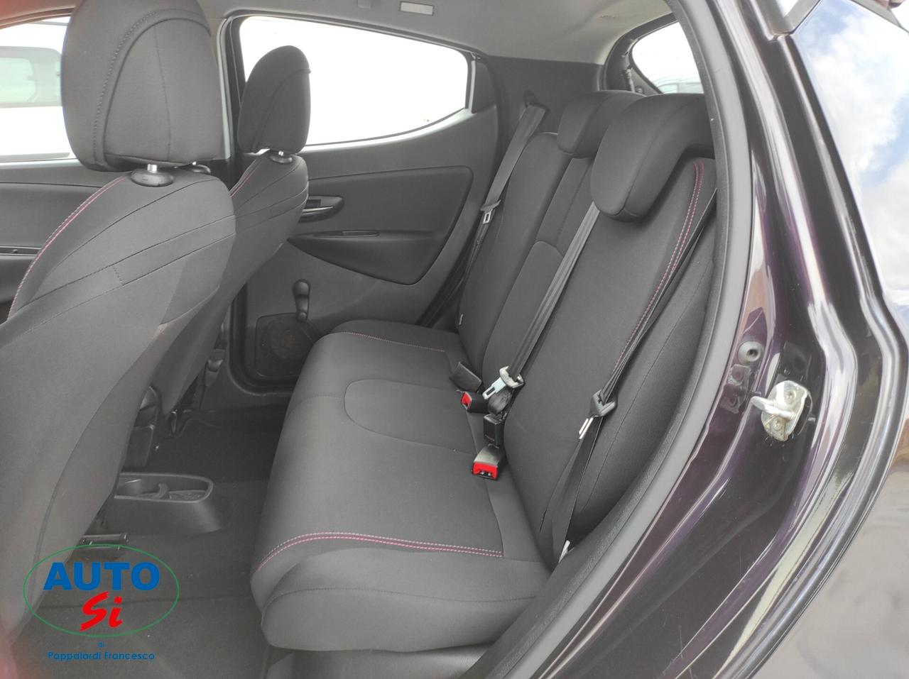 Lancia Ypsilon 1.2 Benz - 69cv NEOPATENTATI