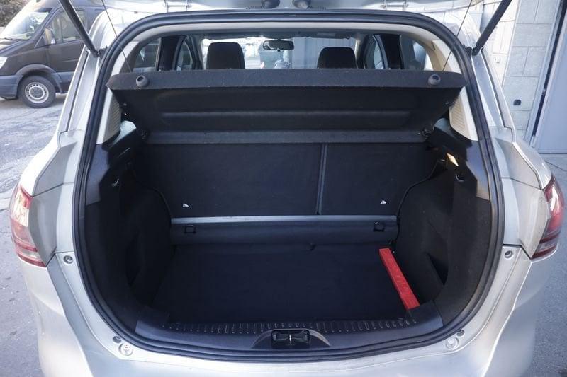 Ford B-Max Ford B-Max 1.5 TDCi 95 CV Business Titanium 70KW ANNO 2017