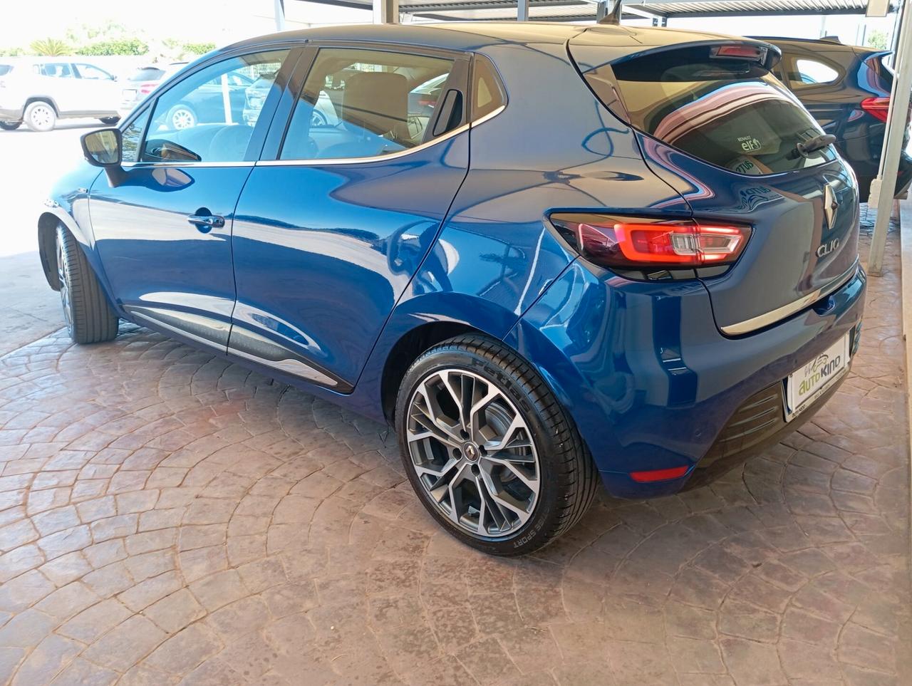 Renault Clio dCi 8V 75 CV 5 porte Moschino Life