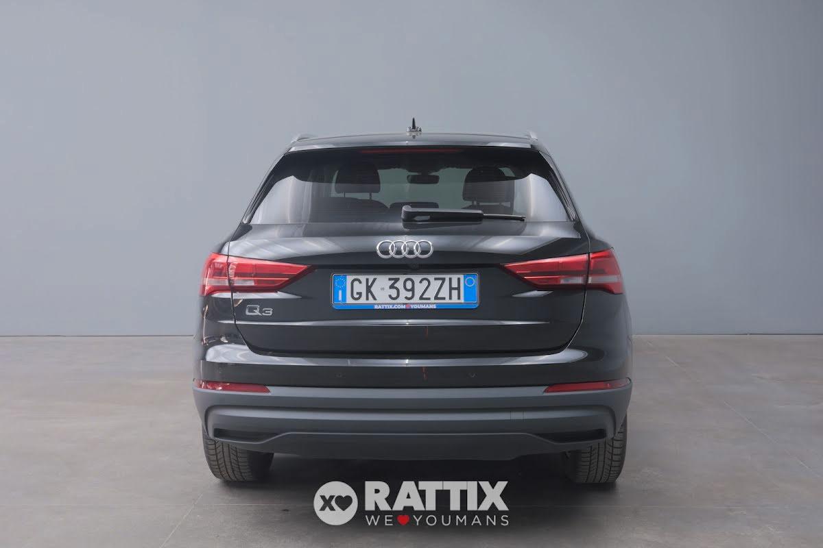 Audi Q3 45 1.4 tfsi e Business s-tronic