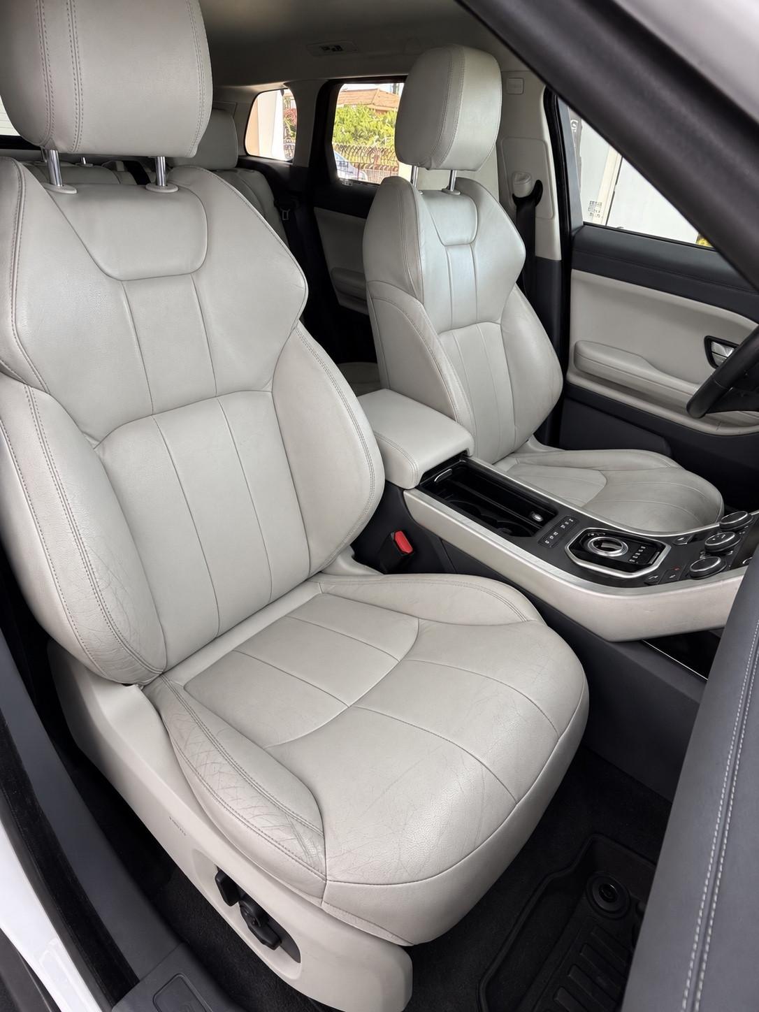 Land Rover Range Evoque 2.0 TD4 180 CV 5p. White e Black Edition