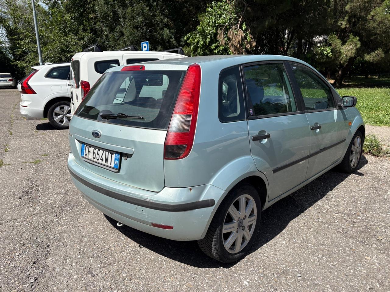 Ford Fiesta 1.4 16V 5p. Frizione da sostituire
