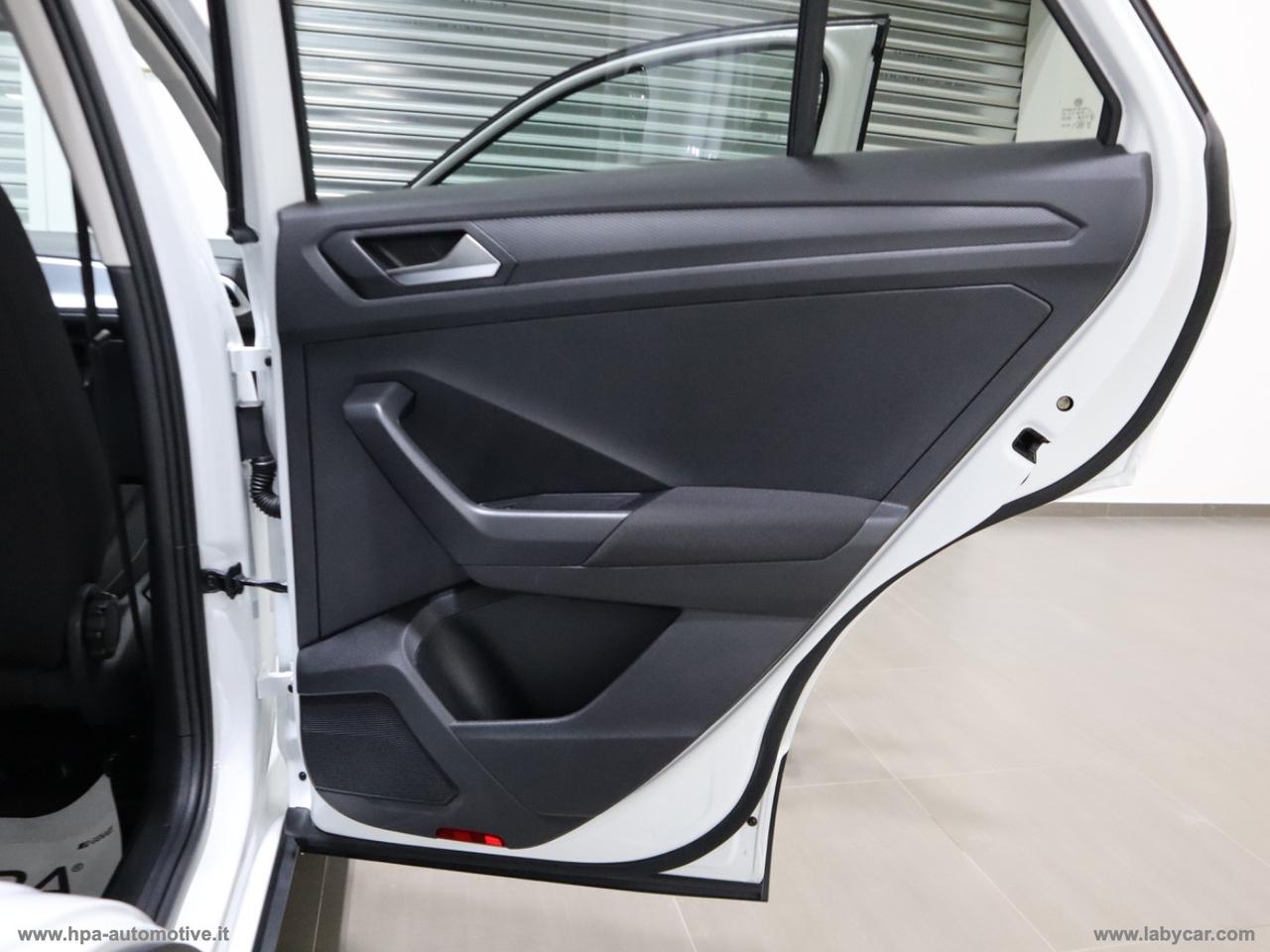 VOLKSWAGEN T-Roc 2.0TDI LED PARK ASSIST ACC