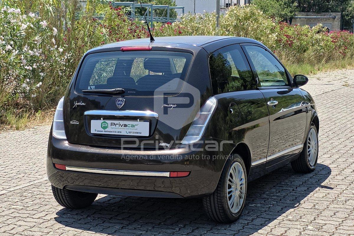 LANCIA Ypsilon 1.3 MJT 75 CV Oro