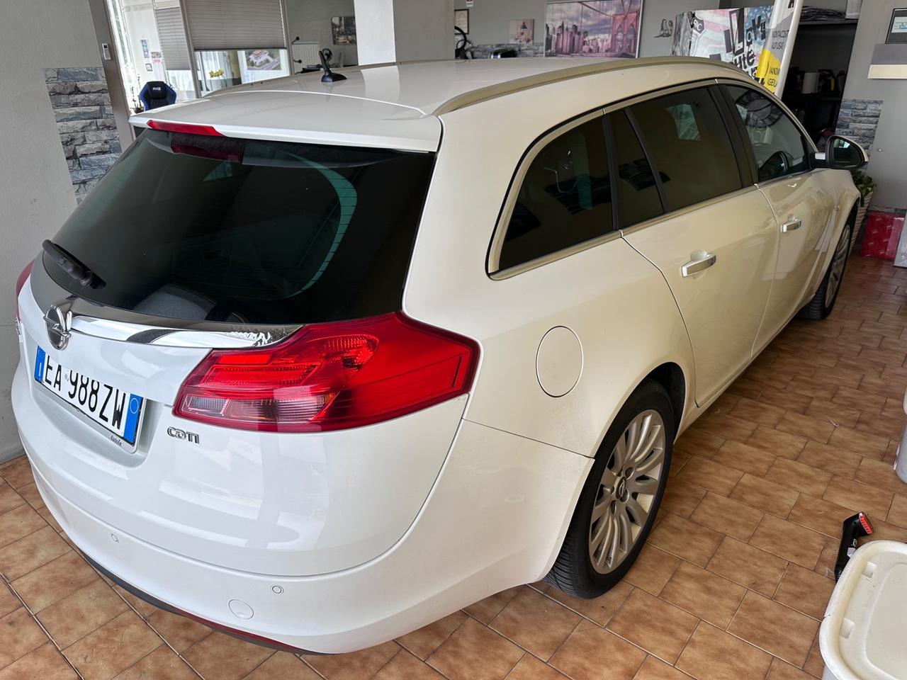 Opel Insignia 2.0 CDTI 160CV cambio Aut. 121.000km