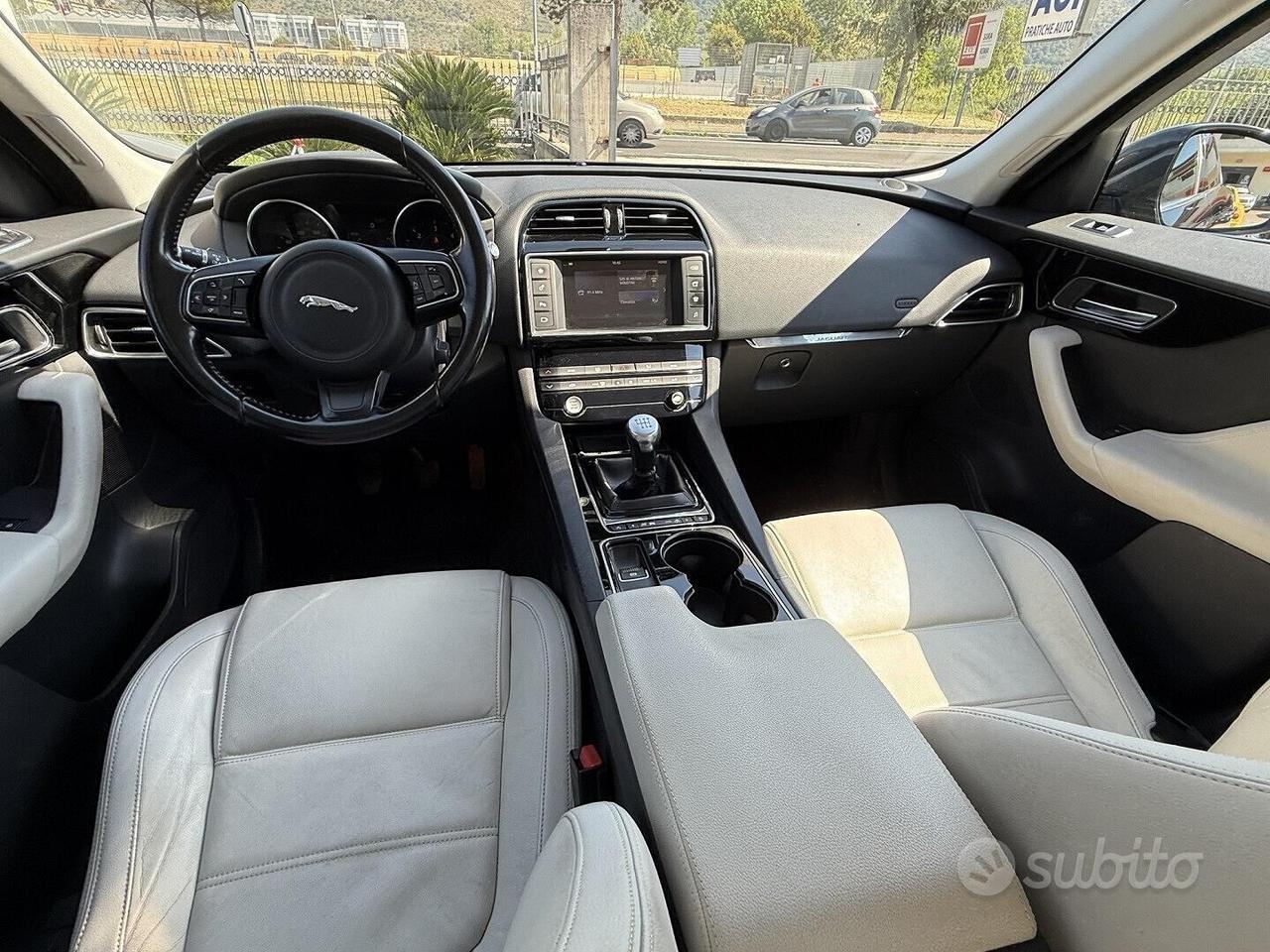 JAGUAR F PACE FULL OPTIONAL GARANZIA 24 MESI