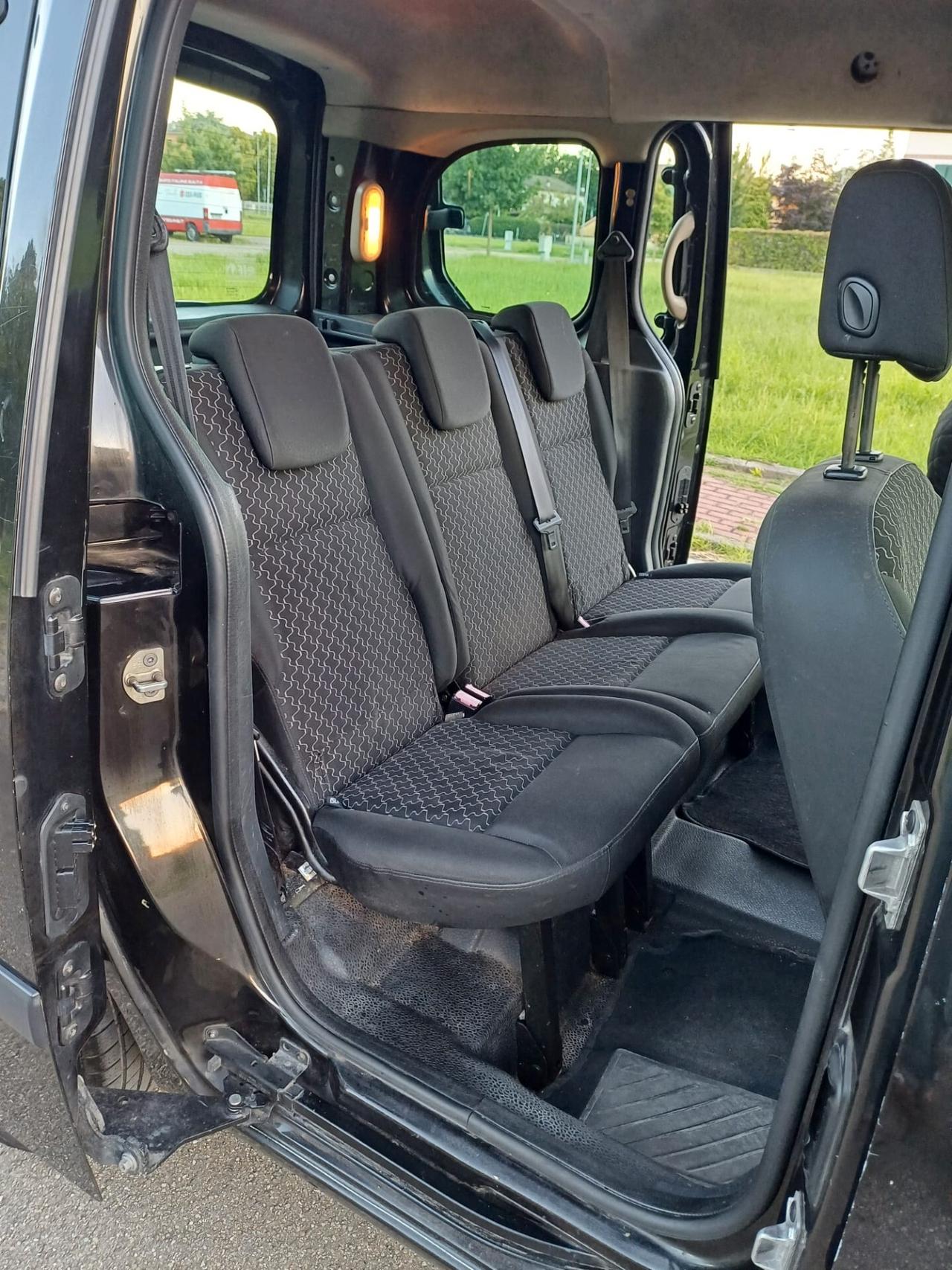 Renault Kangoo 1.5 dCi 90CV F.AP. 4p. Express Maxi Combi Ice