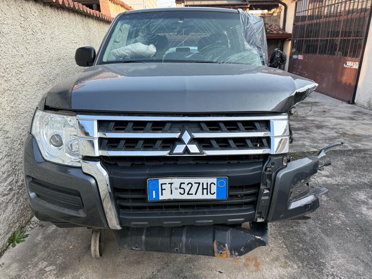 Mitsubishi Pajero 3.2 INCIDENTATO ANNO 2018