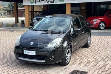 RENAULT Clio 1.2 16V 3 porte Dynamique