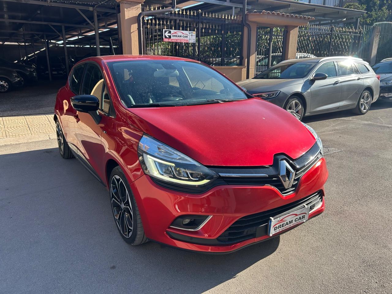 Renault Clio dCi 8V 90 CV 5 porte Moschino Life