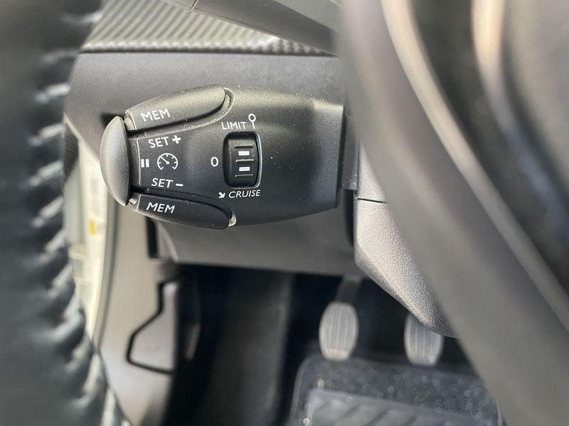 Peugeot 2008 2008 PureTech 130 S&S Allure