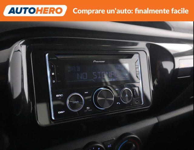 TOYOTA Hilux 2.4 D-4D 4WD 4 porte Double Cab Comfort