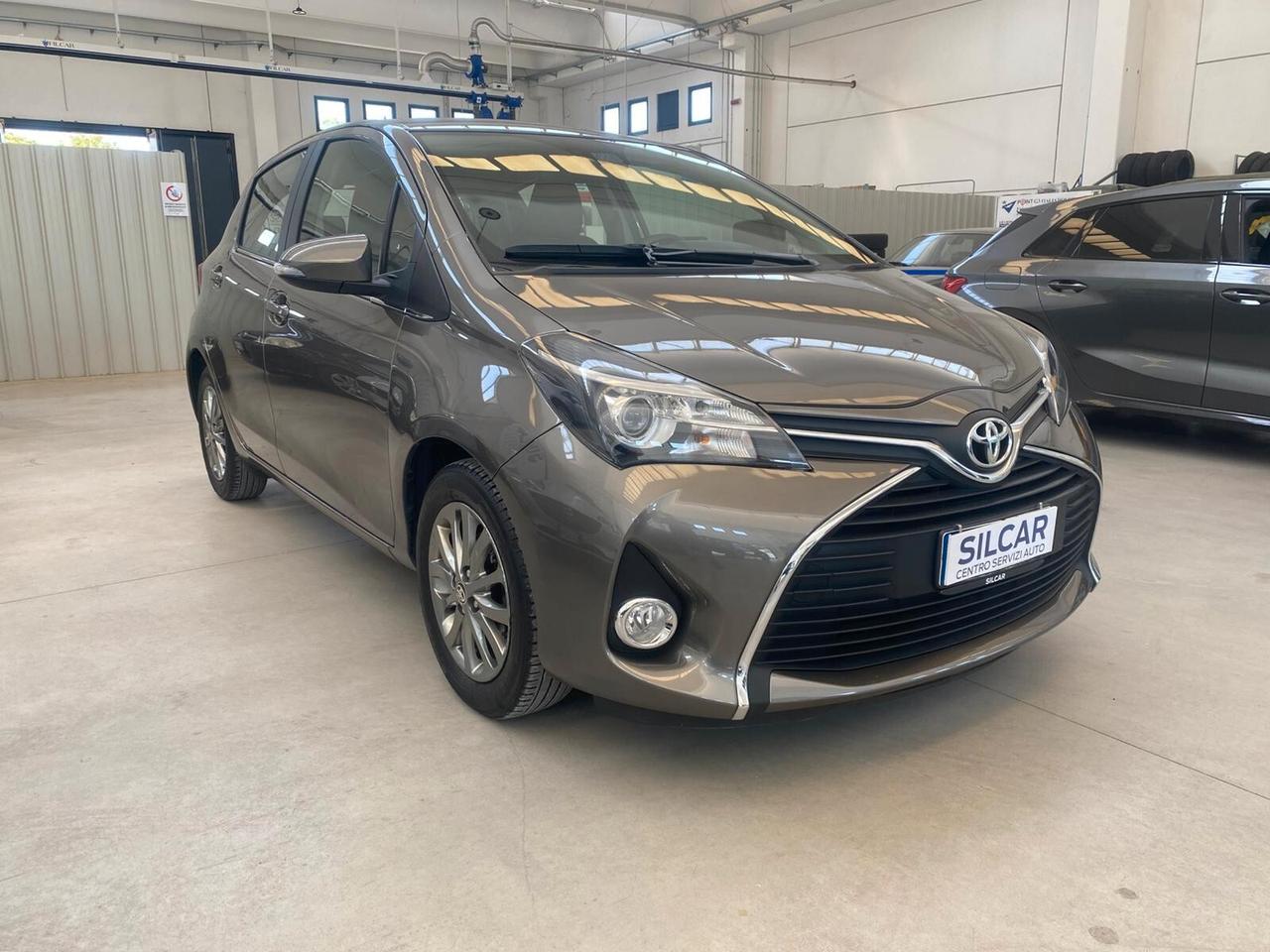 Toyota Yaris 1.0 5 porte Active