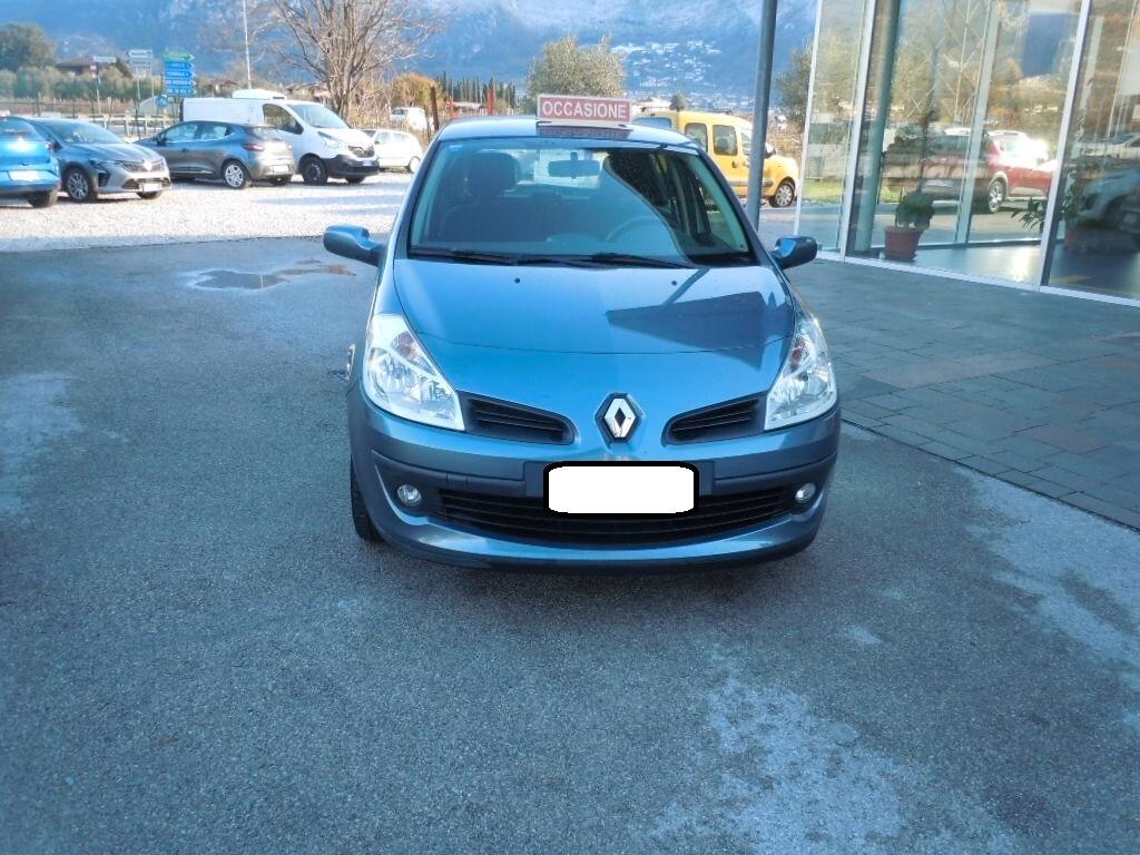 Renault Clio 1.2 5P