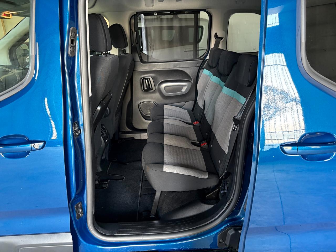 Citroen Berlingo 1.5 bluehdi 100Cv AUTOVETTURA Gancio Traino
