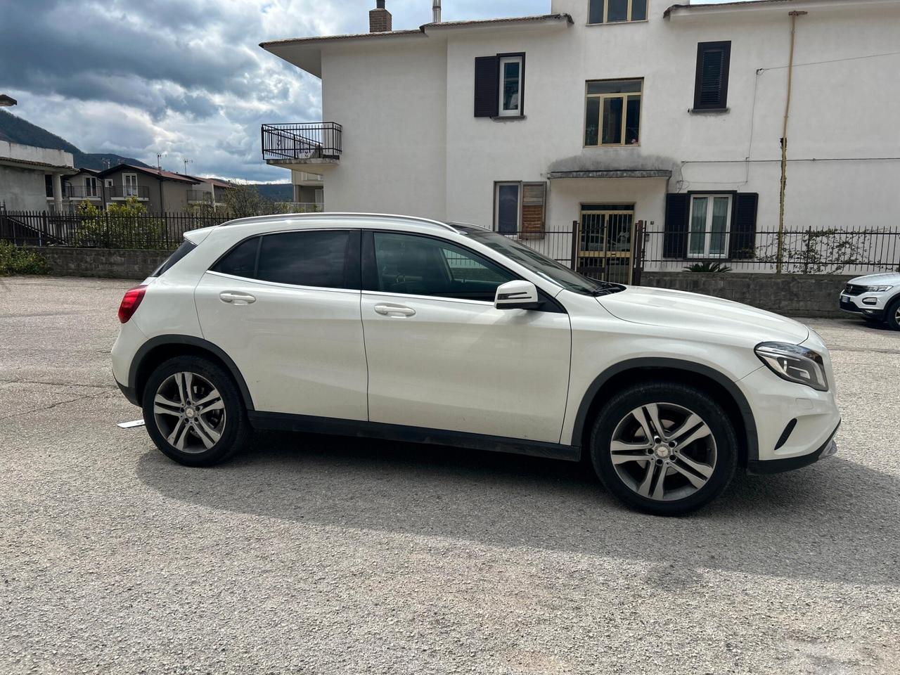 Mercedes-benz GLA 200 d Enduro