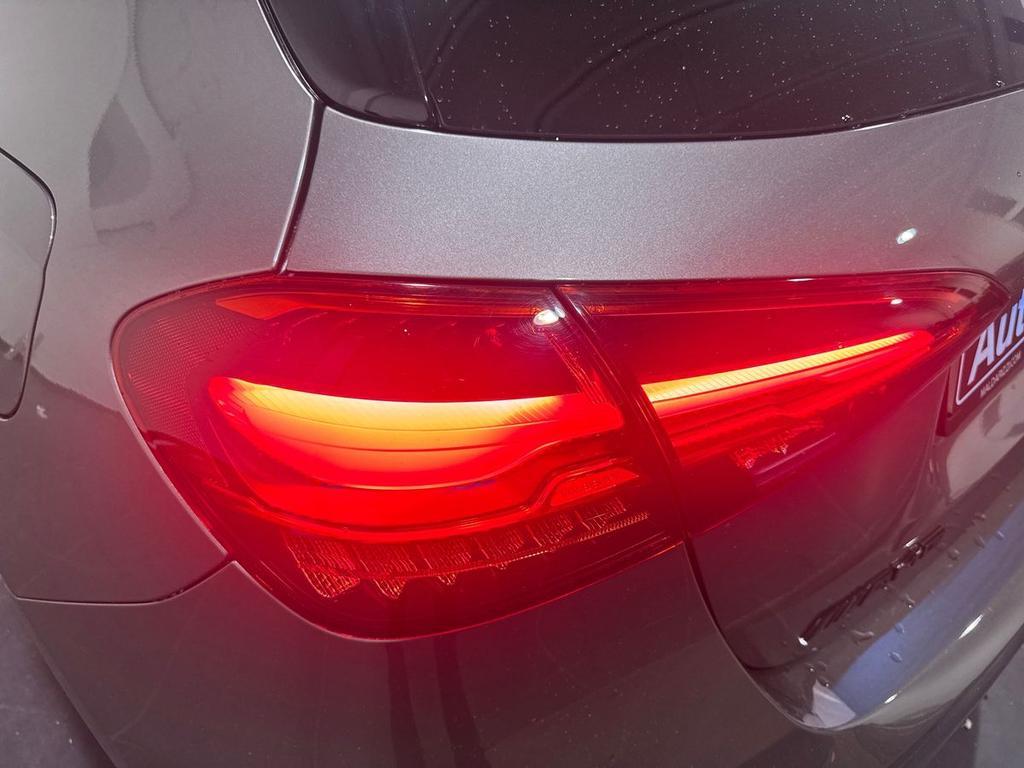 Mercedes Classe A 180 180 D Premium Plus AMG Line 8G-DCT