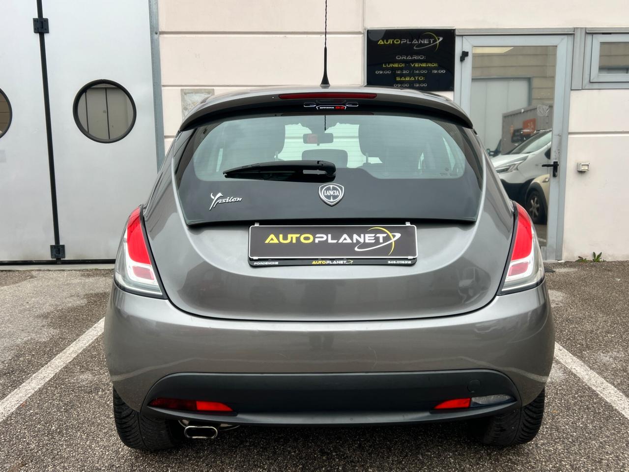 Lancia Ypsilon 1.2 69 CV 5 porte S&S Platinum