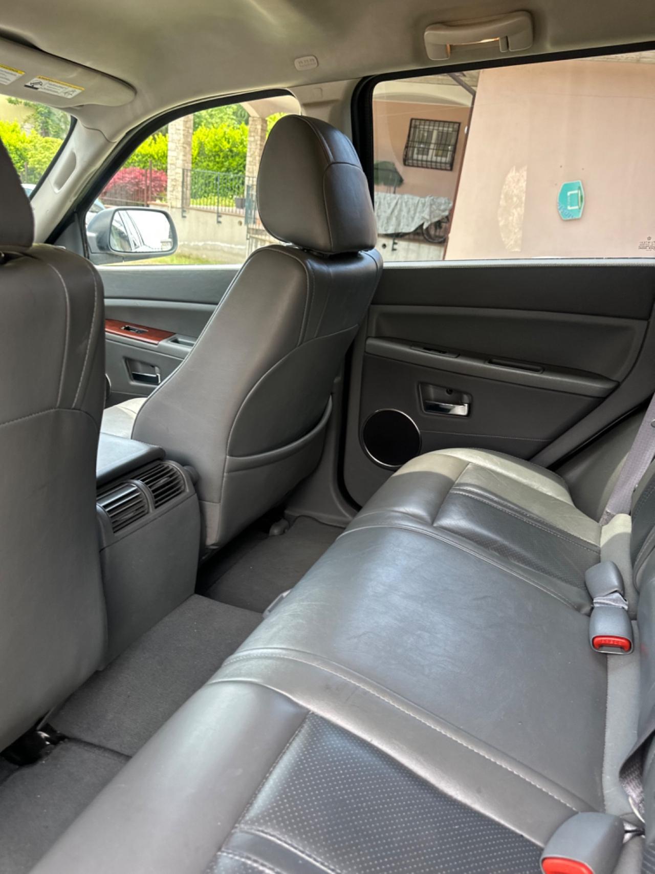 Jeep GRAND CHEROKEE 3.0 V6 CRD OVERLAND KMCERT UNICOPR GARANZ