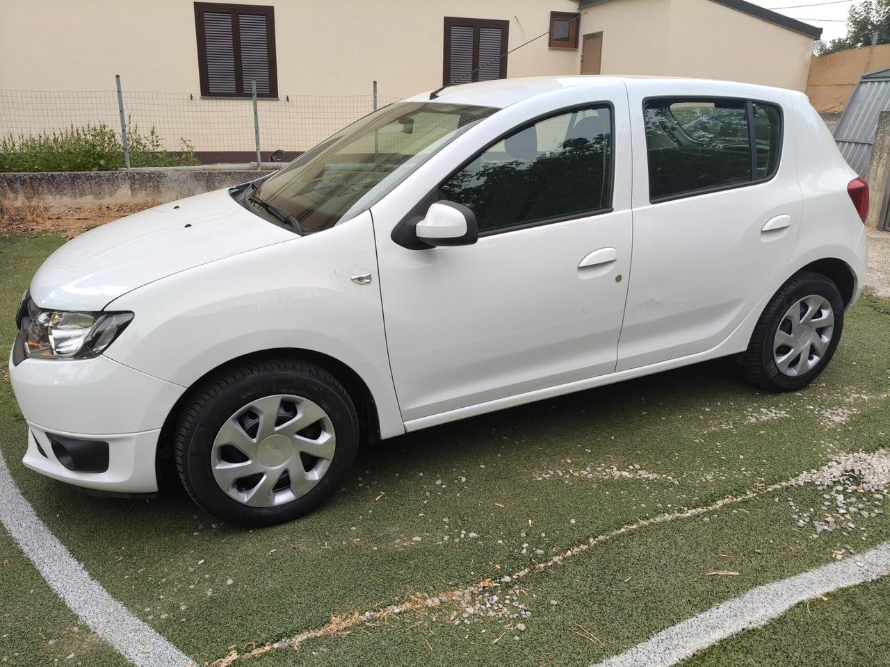 Dacia Sandero 1.2 GPL 2014 FULL OPTIONAL