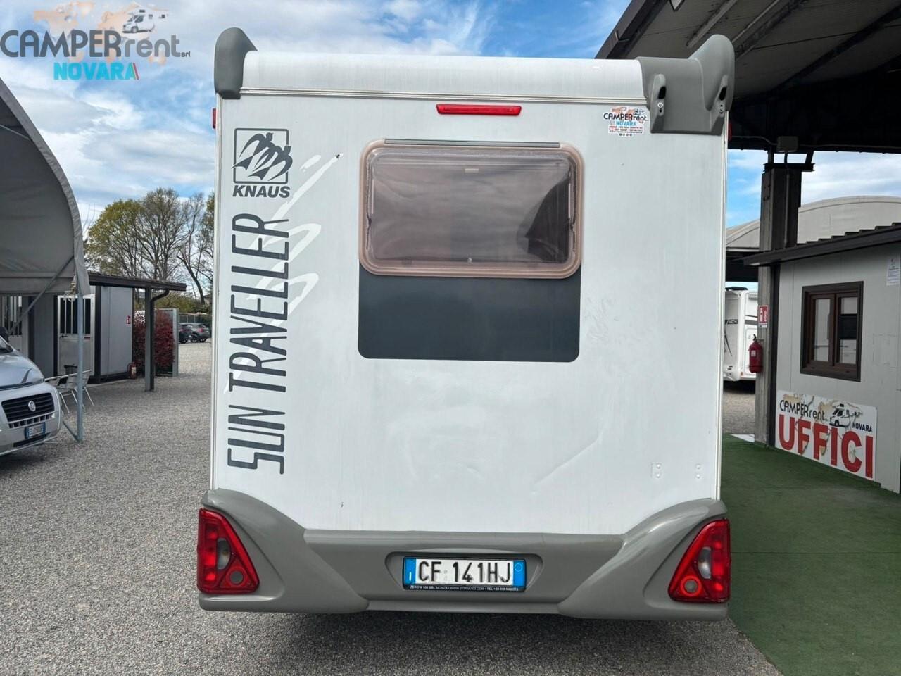 Knaus SUN TRAVELLER -MANSARDATO LETTO MATRIMONIALE IN CODA