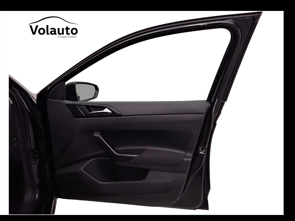 VOLKSWAGEN Polo VI 2022 - Polo 1.0 tsi Life 95cv