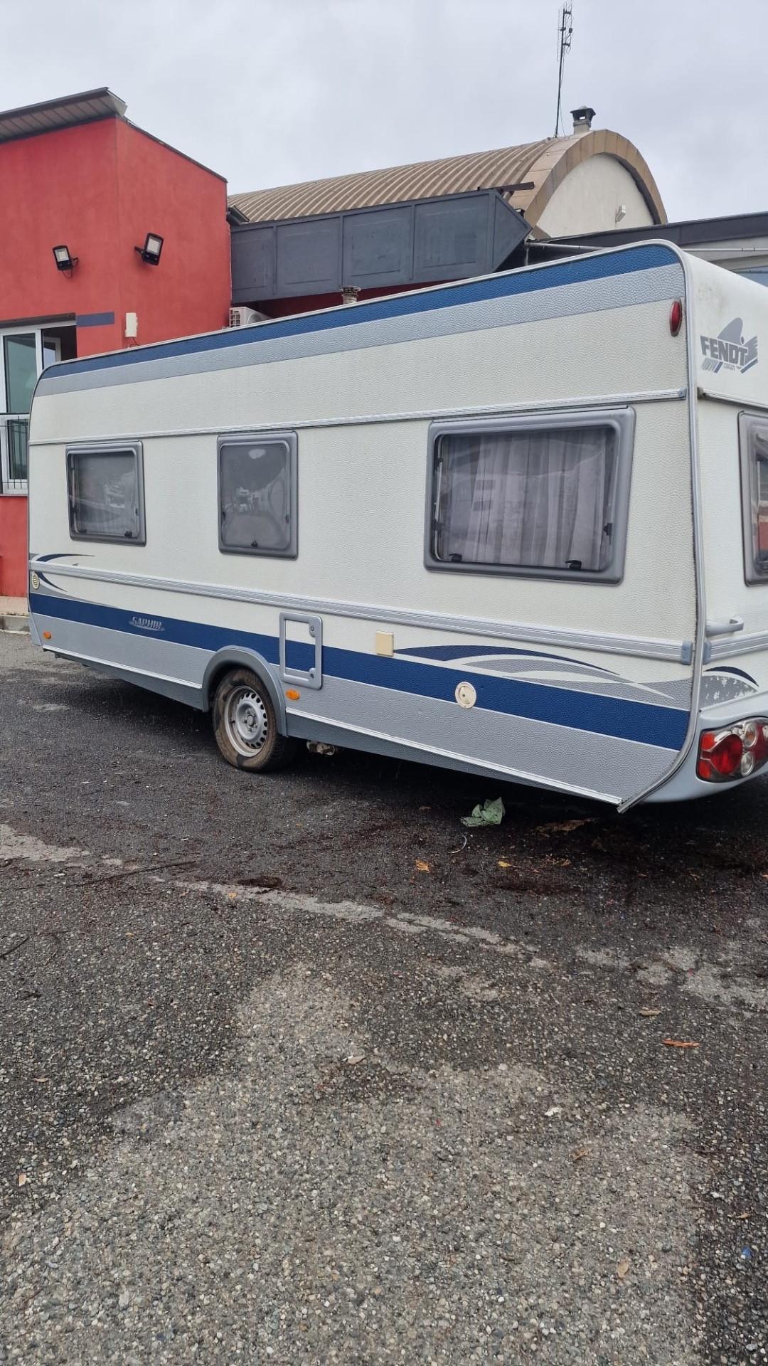Fendt Saphir Caravan del 2004 in saldo 539