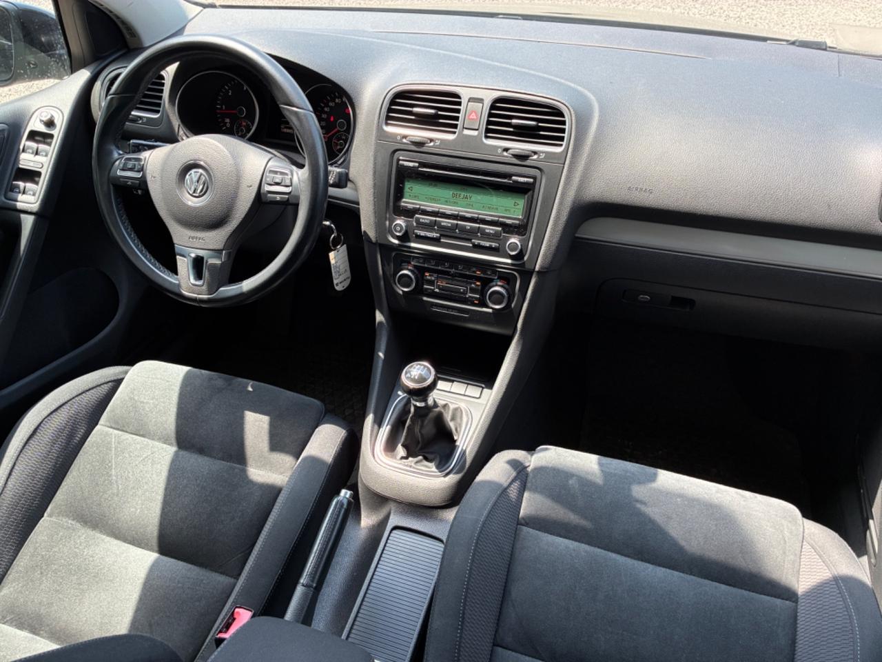 Volkswagen Golf 2.0 TDI 110 cv Highline - 5 porte