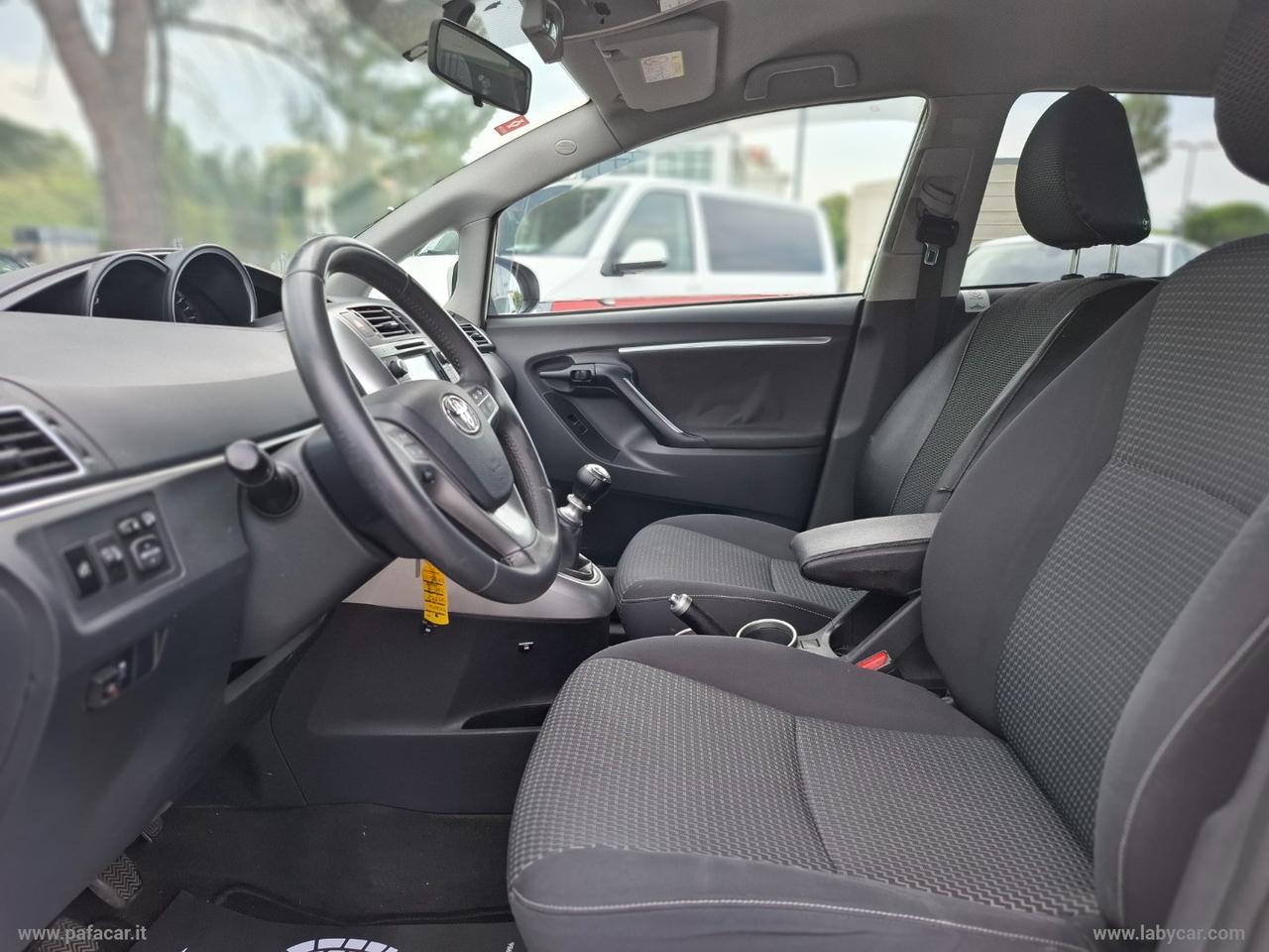 TOYOTA Verso 1.6 D-4D Style 7 posti