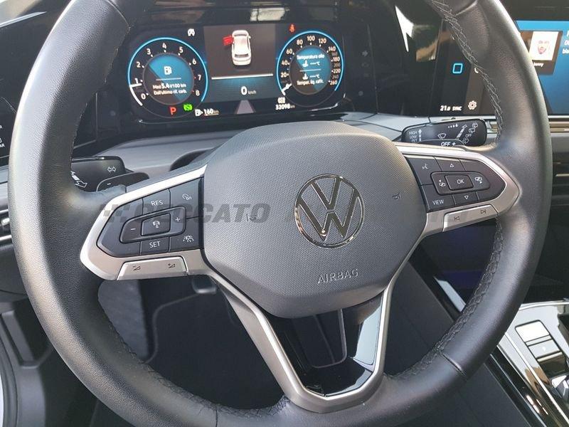 Volkswagen Golf VIII 2020 1.5 etsi evo Style 130cv dsg