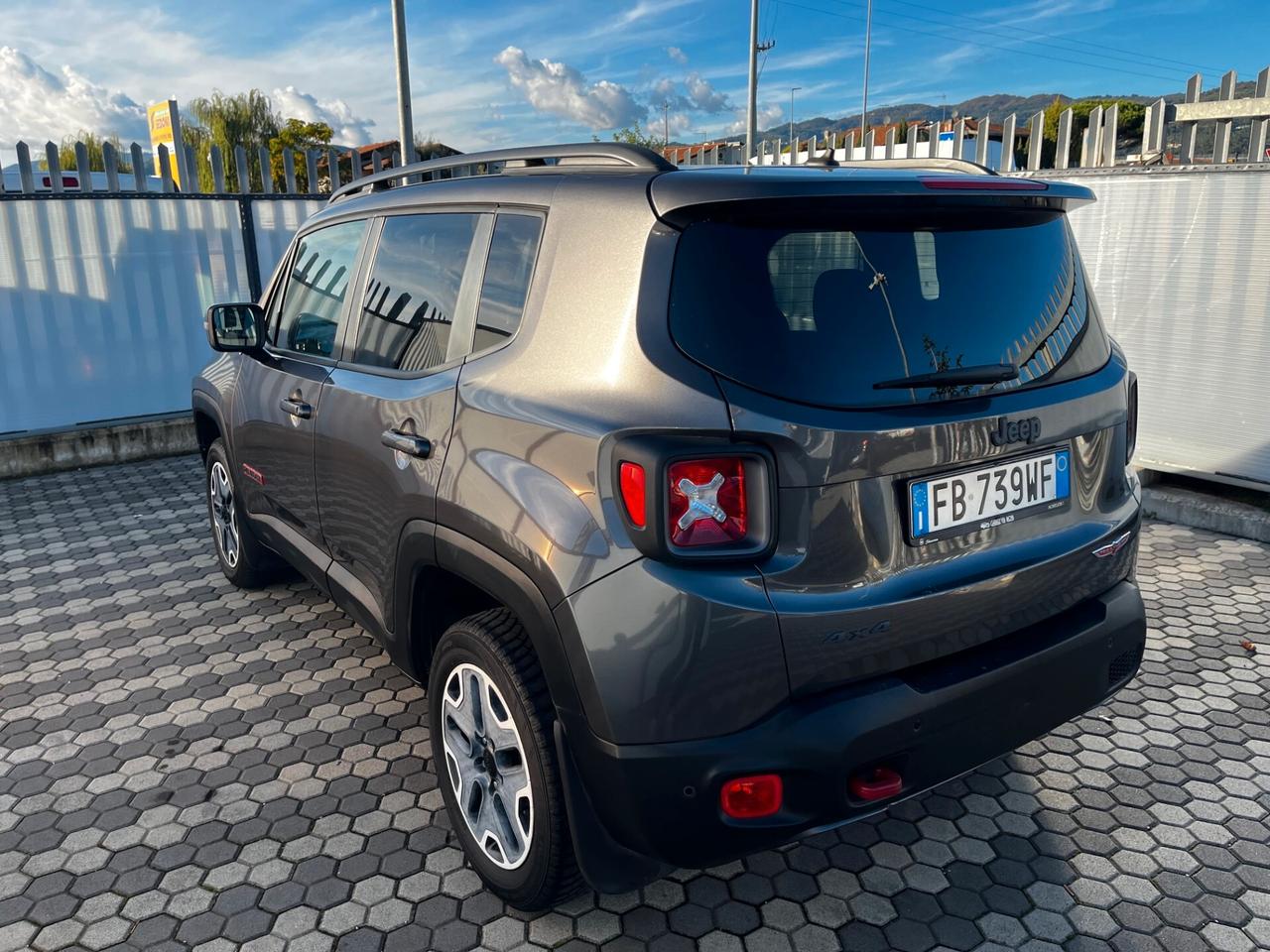 Jeep Renegade 2.0 Mjt 170CV 4WD Active Drive Low Trailhawk