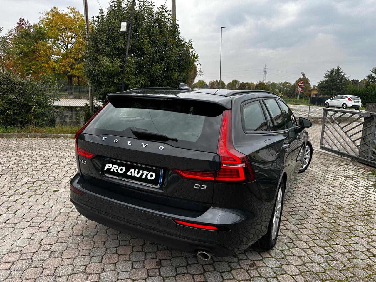 Volvo V60 D3 Geartronic R-design