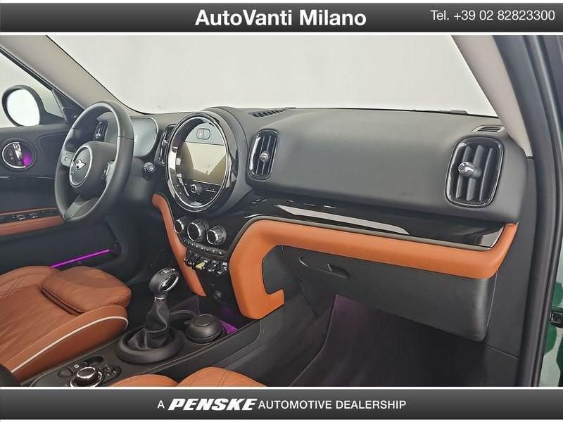 MINI Countryman Plug-In Hybrid Cooper S E Classic 4WD automatica
